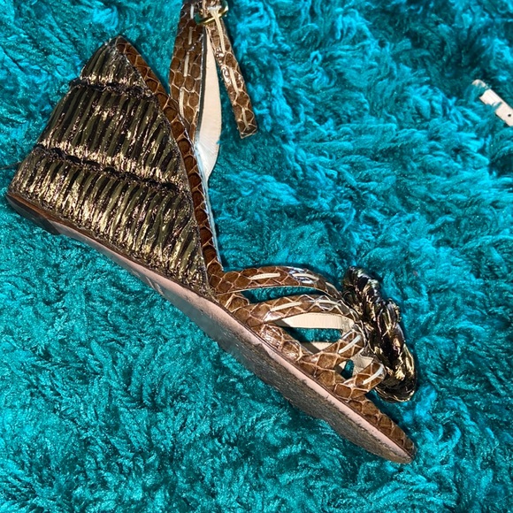 Prada wedge sandals size 38 - Picture 3 of 4